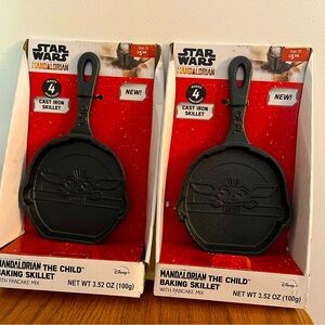Set of 2 Galerie Star Wars Mandalorian Grogu Cast Iron Skillet mini cast iron